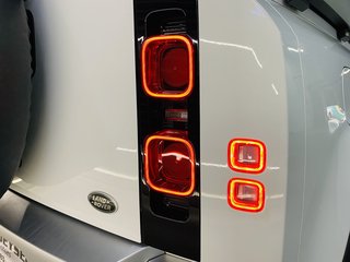 2020 Land Rover Defender 110 D240 - photo 4