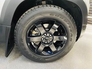 2020 Land Rover Defender 110 D240 - photo 6