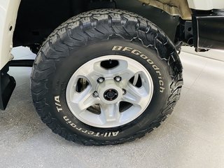 2022 Toyota Land Cruiser LAND CRUISER 79 4.5D 70TH ED P/U D/C - photo 4