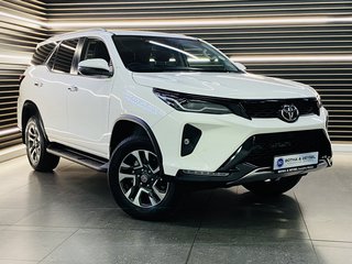 2024 Toyota Fortuner 2.4GD-6 R/B A/T - photo 3