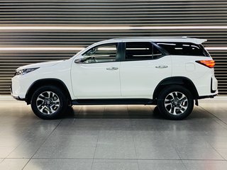 2024 Toyota Fortuner 2.4GD-6 R/B A/T - photo 6