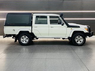 2022 Toyota Land Cruiser LAND CRUISER 79 4.5D 70TH ED P/U D/C - photo 9