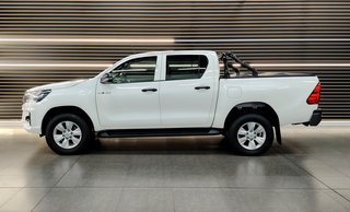 2020 Toyota Hilux 2.4 GD-6 RB SRX A/T P/U D/C - photo 2