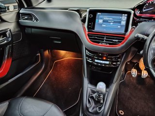 2015 Peugeot 208 1.6 GTI 3DR - photo 10