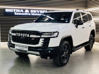 Toyota Land Cruiser Used vehicle for sale