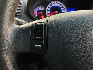 2012 Hyundai i10 1.1 GLS/MOTION - photo 8