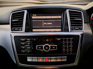 2012 Mercedes-Benz M Class ML 250 BLUETEC - photo 4