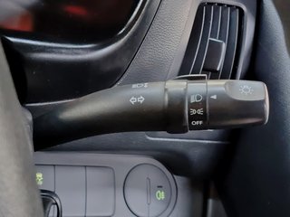 2015 Hyundai H-1 H-1 2.5 CRDI MULTICAB A/T 6 SEAT - photo 5