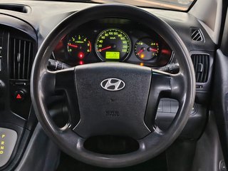 2015 Hyundai H-1 H-1 2.5 CRDI MULTICAB A/T 6 SEAT - photo 8