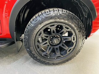 2025 Nissan Navara 2.5DDTI PRO-2X A/T D/C P/U - photo 10