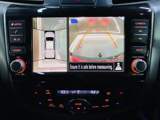 2025 Nissan Navara 2.5DDTI PRO-2X A/T D/C P/U - photo 14