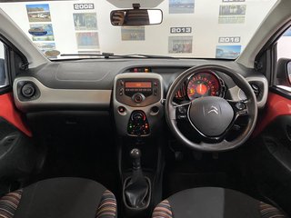 2015 Citroen C1 1.2 FEEL 5DR - photo 8