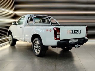 2018 Isuzu KB 300 D-TEQ LX 4X4 P/U S/C - photo 3