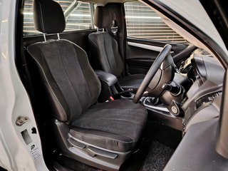 2018 Isuzu KB 300 D-TEQ LX 4X4 P/U S/C - photo 10