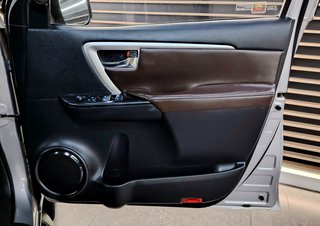 2020 Toyota Fortuner 2.4GD-6 4X4 A/T - photo 8