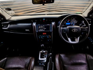 2020 Toyota Fortuner 2.4GD-6 4X4 A/T - photo 11