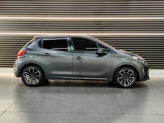 2021 Peugeot 208 ALLURE 1.2 PURETECH 5DR - photo 13