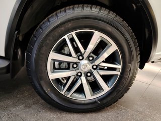 2018 Toyota Fortuner 2.8GD-6 R/B A/T - photo 1