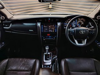 2018 Toyota Fortuner 2.8GD-6 R/B A/T - photo 14