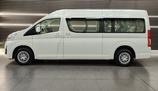 2020 Toyota Quantum 2.8 GL SLWB 14 SEAT - photo 2