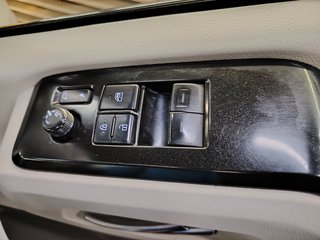 2020 Toyota Quantum 2.8 GL SLWB 14 SEAT - photo 1