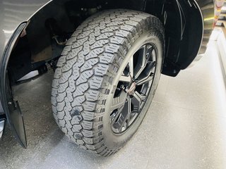 2024 Isuzu D-Max 3.0 Ddi V-CROSS HR A/T D/C P/U - photo 8
