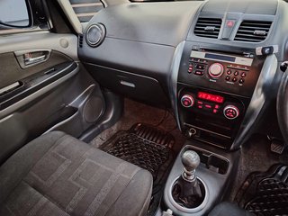 2010 Suzuki SX4 2.0 - photo 10