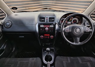 2010 Suzuki SX4 2.0 - photo 7