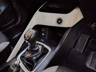 2024 Nissan Magnite 1.0 ACENTA AMT (BR10) - photo 2