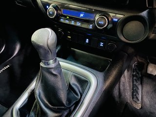2017 Toyota Hilux 2.8 GD-6 RB RAIDER P/U D/C - photo 8