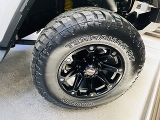2019 Jeep Wrangler UNLTD SAHARA 3.6L V6 A/T - photo 7