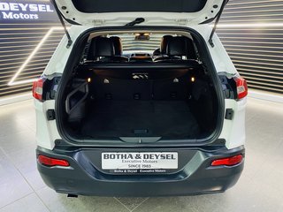 2015 Jeep Cherokee 2.4 LONGITUDE A/T - photo 9