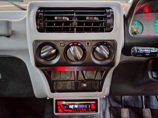 2022 Mahindra Bolero NEF P/U S/C - photo 1