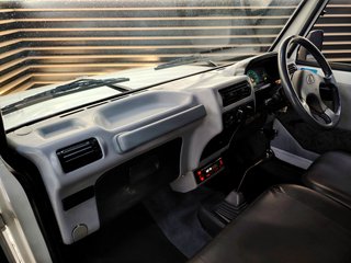 2022 Mahindra Bolero NEF P/U S/C - photo 4