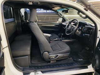 2021 Toyota Hilux 2.8 GD-6 RB LEGEND 4X4 A/T P/U E/CAB - photo 27