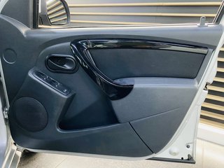 2015 Renault Duster 1.5 dCI DYNAMIQUE 4X4 - photo 2
