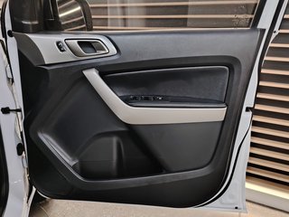 2021 Ford Everest 3.2 TDCi XLT 4X4 A/T - photo 8