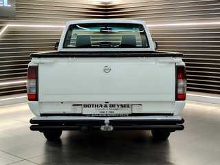 2017 Nissan Hardbody NP300 2.0i LWB P/U S/C - photo 4