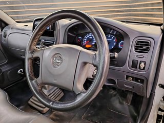2017 Nissan Hardbody NP300 2.0i LWB P/U S/C - photo 1