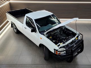 2017 Nissan Hardbody NP300 2.0i LWB P/U S/C - photo 10