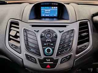 2016 Ford Fiesta 1.4 AMBIENTE 5 Dr - photo 2