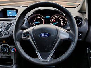 2016 Ford Fiesta 1.4 AMBIENTE 5 Dr - photo 7