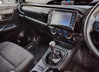 2023 Toyota Hilux 2.4 GD-6 RB RAIDER P/U D/C - photo 10