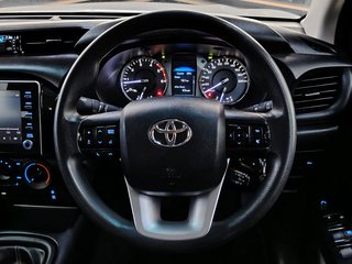 2023 Toyota Hilux 2.4 GD-6 RB RAIDER P/U D/C - photo 10