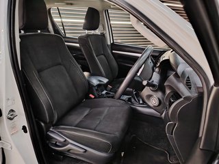 2023 Toyota Hilux 2.4 GD-6 RB RAIDER P/U D/C - photo 11