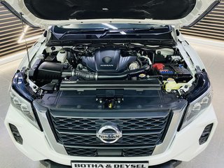 2022 Nissan Navara 2.5DDTI LE/LE PLUS A/T D/C P/U - photo 4
