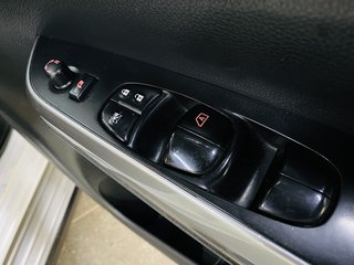 2022 Nissan Navara 2.5DDTI LE/LE PLUS A/T D/C P/U - photo 2
