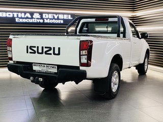 2021 Isuzu D-Max 250 HO LE S/C P/U - photo 10