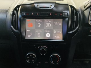 2021 Isuzu D-Max 250 HO LE S/C P/U - photo 6