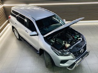 2021 Toyota Fortuner 2.8GD-6 R/B A/T - photo 4